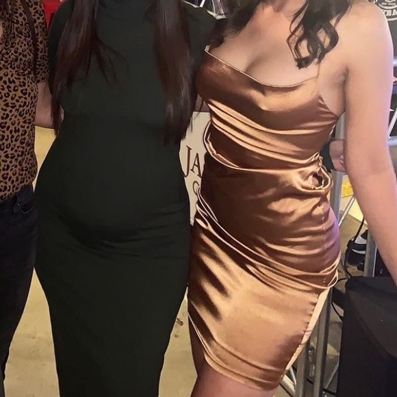 trendy and Tipsy Dresses & Skirts - Bronze Metallic Open Back Dress size large